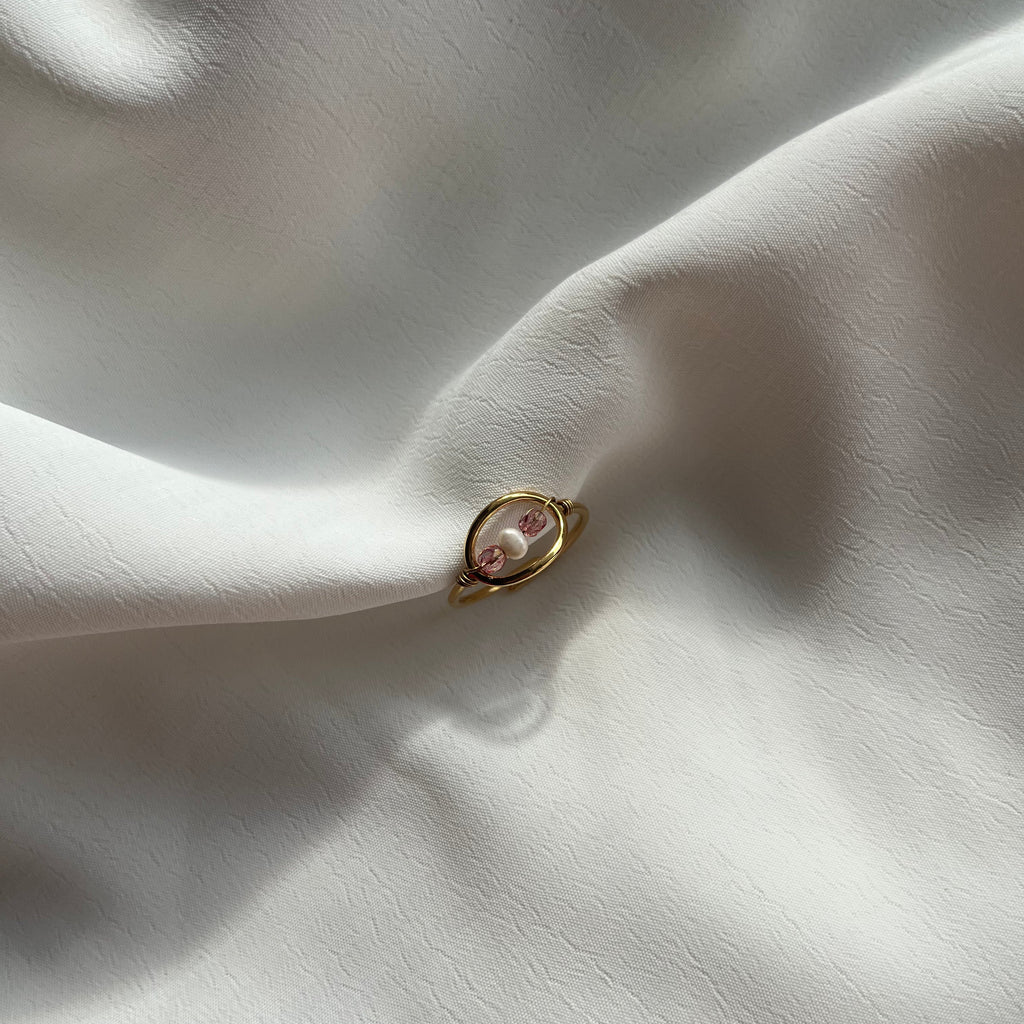Bague Eze ajustable, acier inoxydable, perle nacrée et perles de verre roses