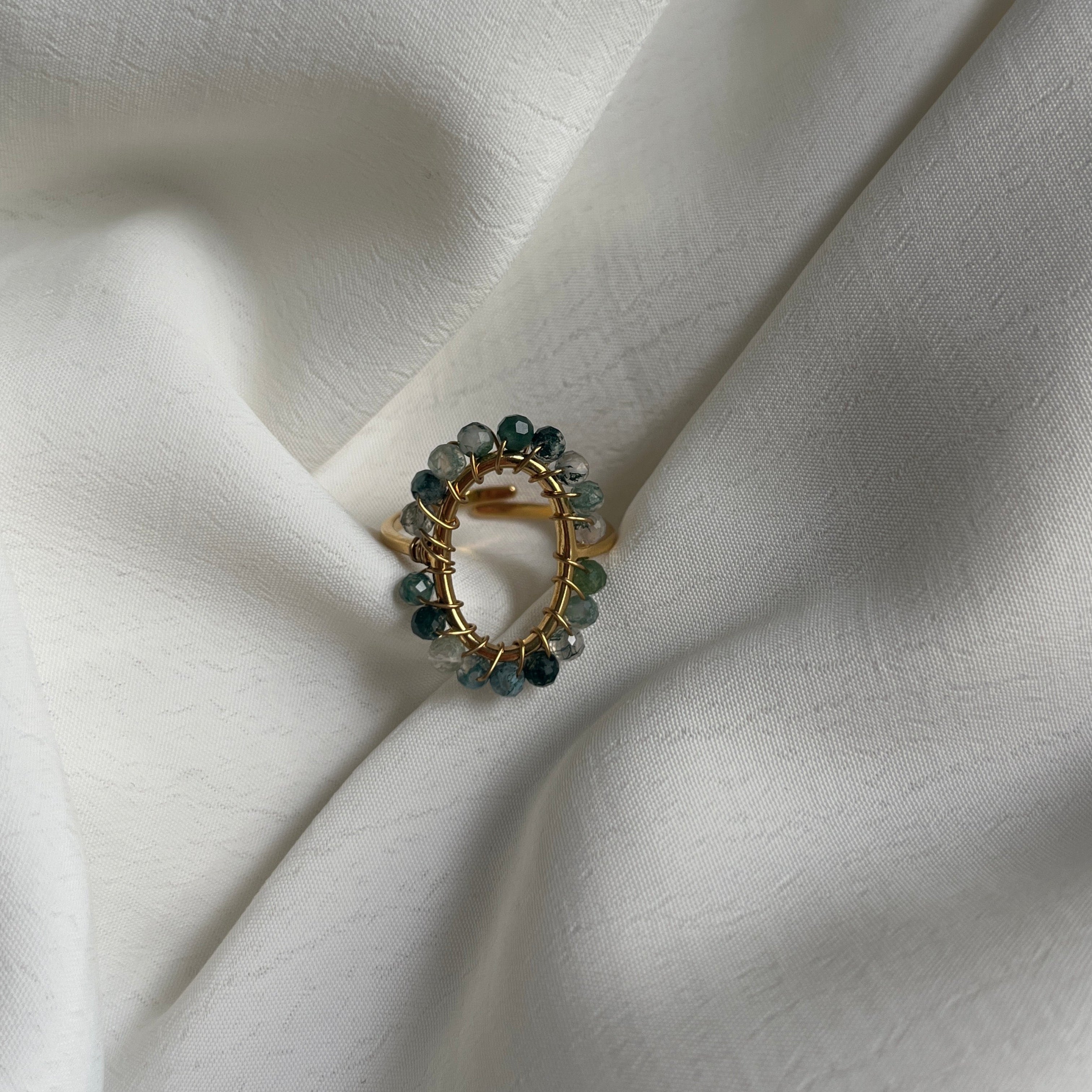 Bague Luze ajustable, faits main, acier inoxydable et pierres naturelles vertes