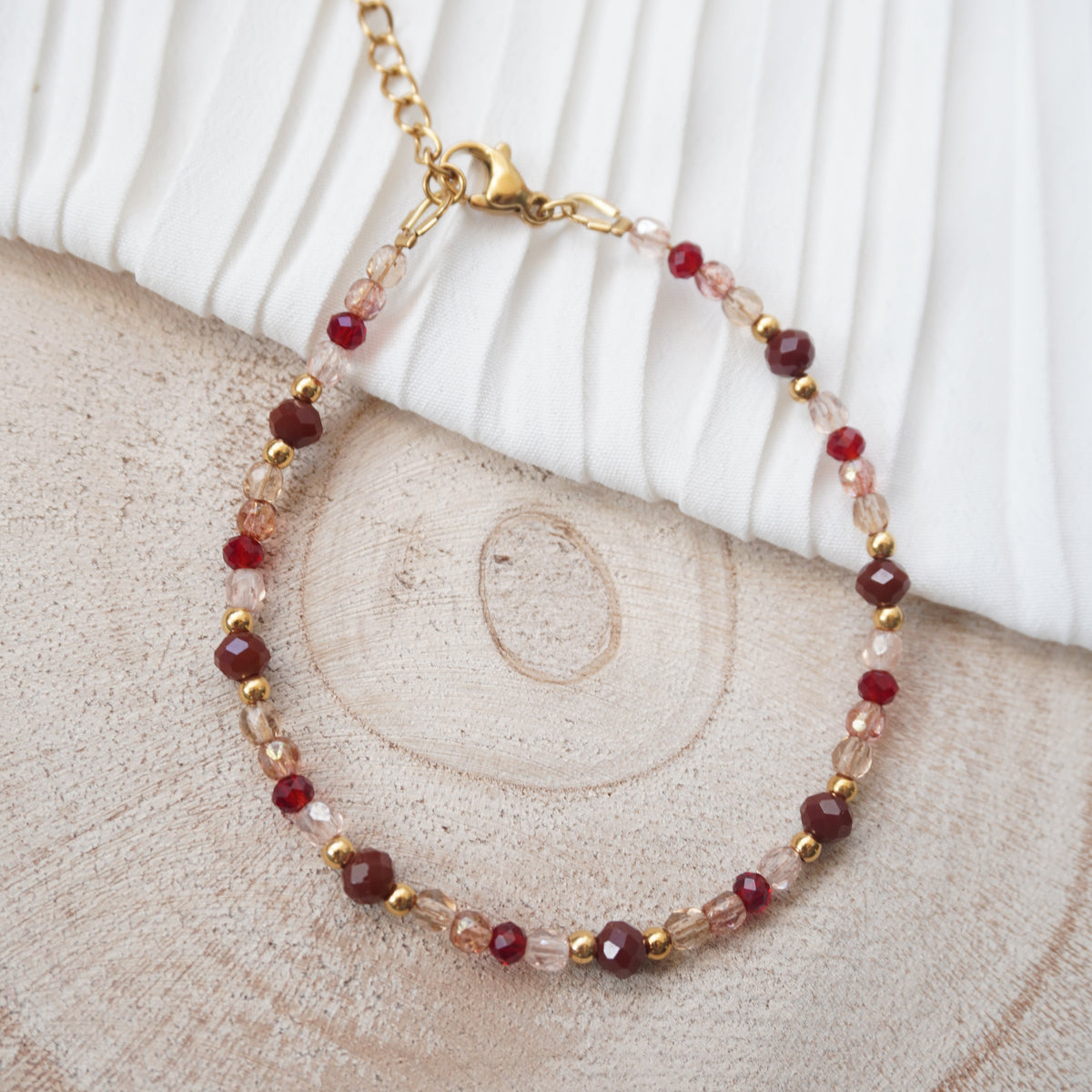 Bracelet Eliet rouge perles de verre et acier inoxydable, bracelet femme fin, doré et coloré
